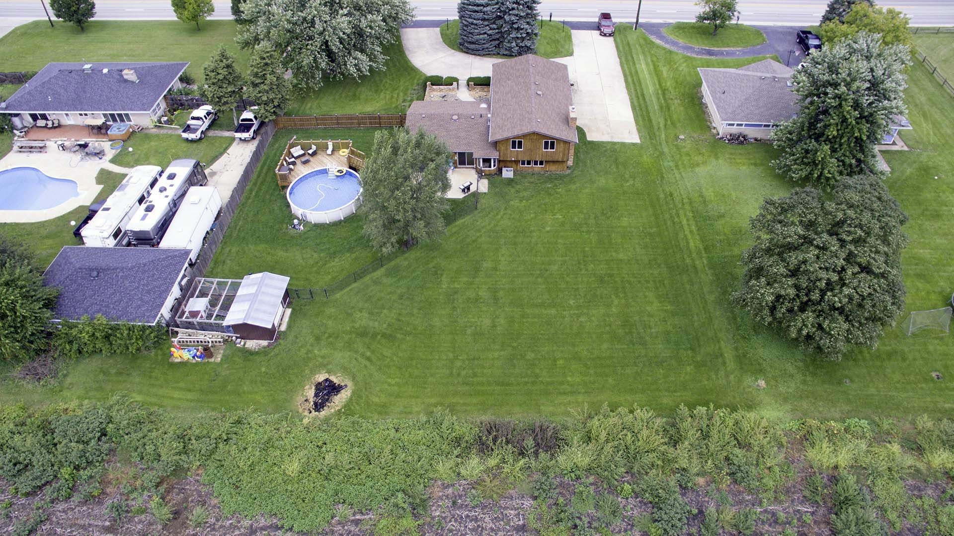 2518 Caton Farm Road Joliet, IL 60435 - Photo 4 of 27