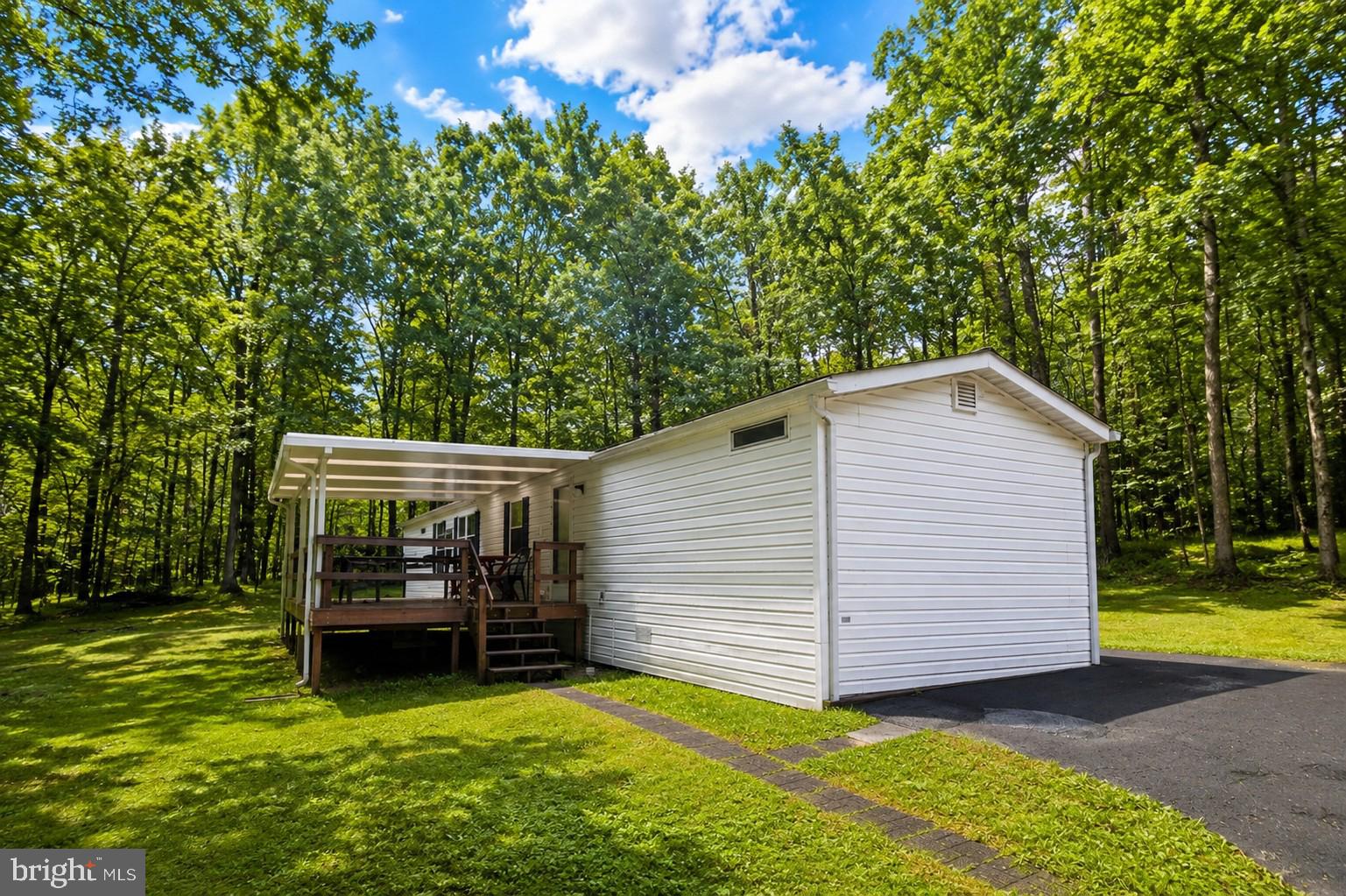 1951 Mosser Road McHenry, MD 21541 - Photo 5 of 47