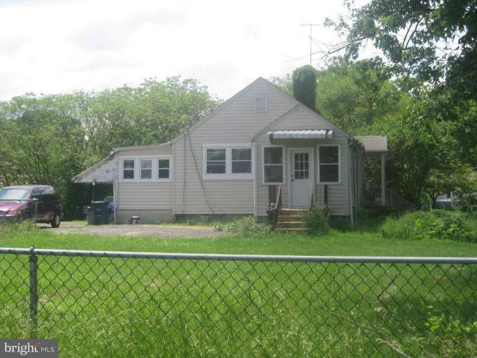 8208 Woodyard Road Clinton, MD 20735 - Photo 1 of 11 Exterior (Main)