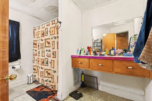 $195,000 | 5472 West Johnson Road, Ludington, MI 49431