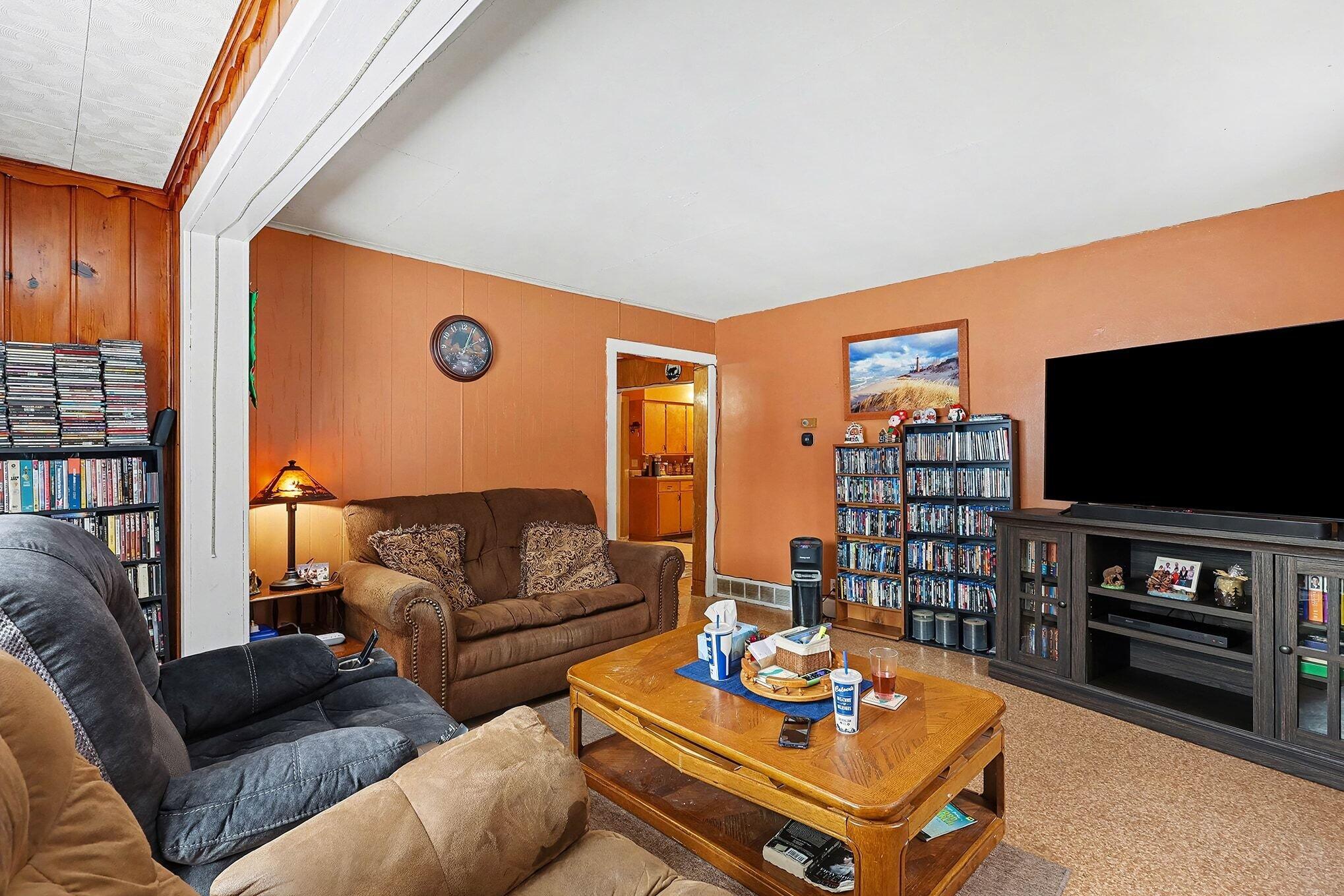 5472 West Johnson Road Ludington, MI 49431 - Photo 4 of 34 004_qj1a0106_627