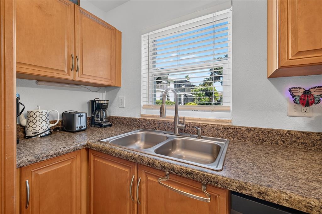 13125 Wilcox Road, Unit 15103 Largo, FL 33774 - Photo 9 of 17 Gallery Image 9