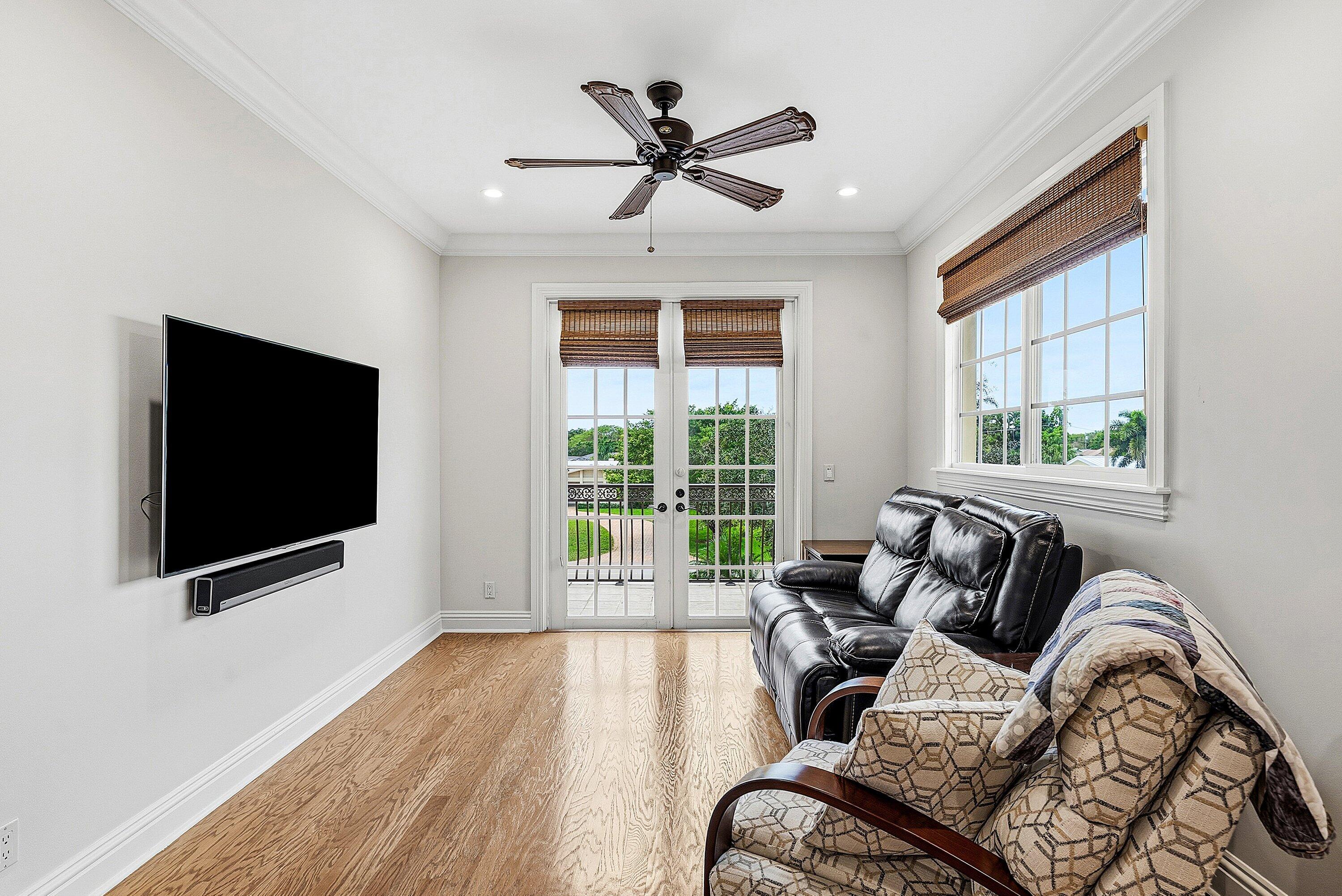 228 Orange Tree Drive Atlantis, FL 33462 - Photo 27 of 76 020-228OrangeTreeDrive-Atlantis-FL-33462