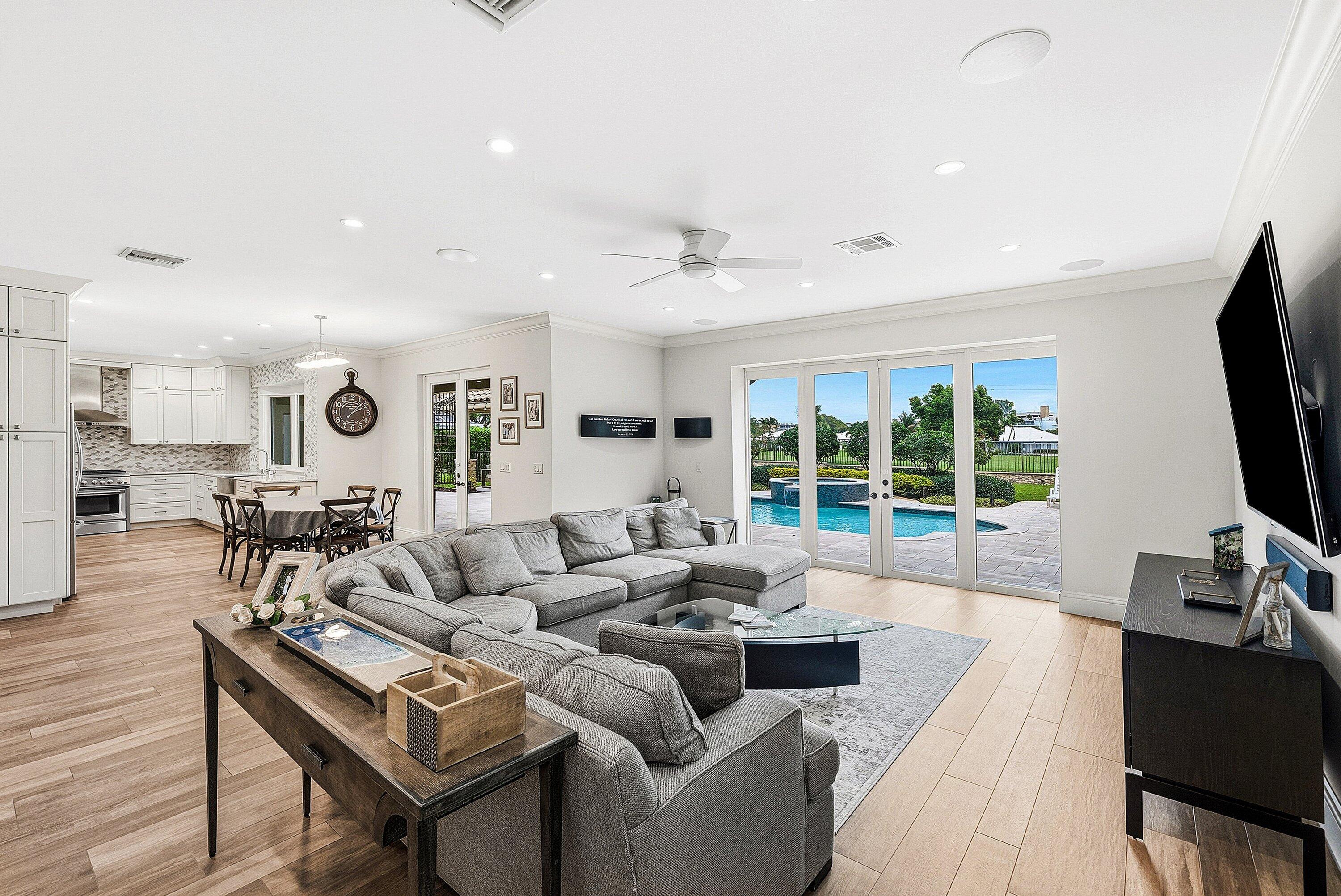 228 Orange Tree Drive Atlantis, FL 33462 - Photo 8 of 76 010-228OrangeTreeDrive-Atlantis-FL-33462