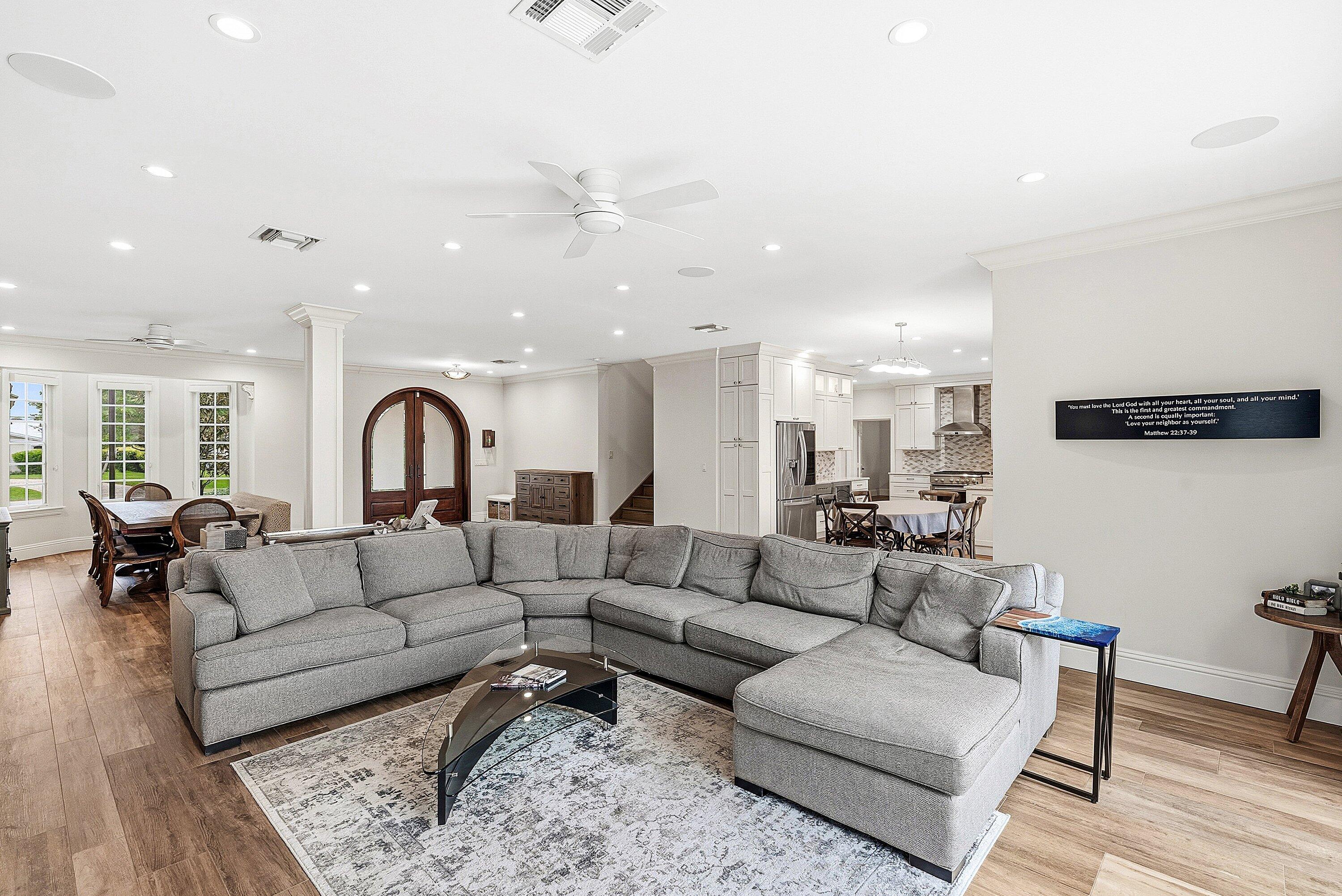 228 Orange Tree Drive Atlantis, FL 33462 - Photo 9 of 76 011-228OrangeTreeDrive-Atlantis-FL-33462