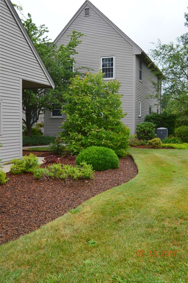 6 Veterans Road, Unit 17 Amherst, NH 03031 - Photo 3 of 35 Gallery Image 3