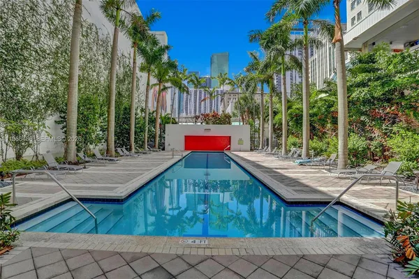 $2,400 | 133 Northeast 2nd Avenue, Unit 1815, Miami, FL 33132