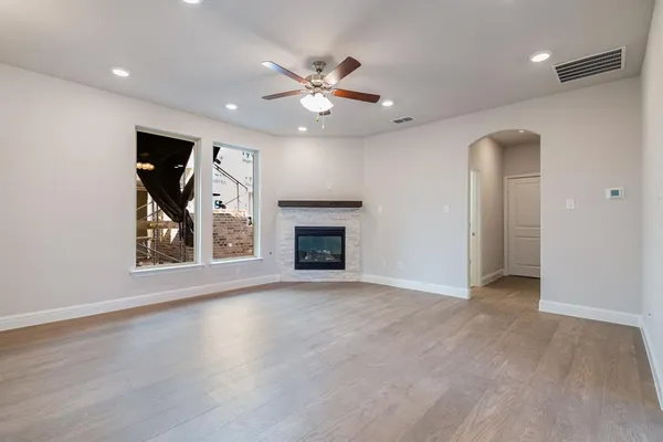 $2,450 | 1725 Blakely Place, Little Elm, TX 76227