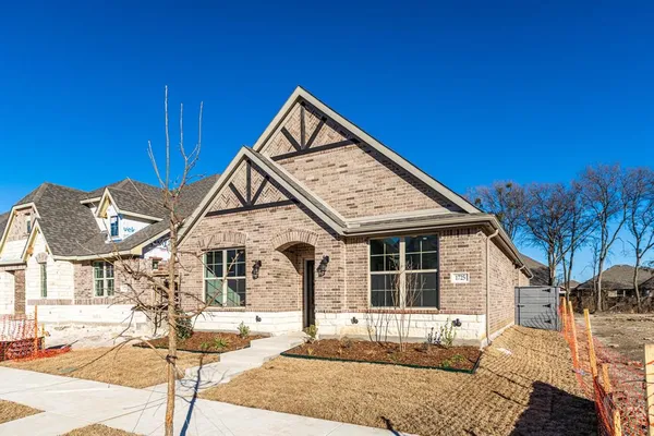$2,450 | 1725 Blakely Place, Little Elm, TX 76227