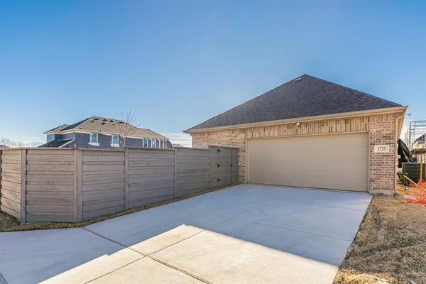 $2,450 | 1725 Blakely Place, Little Elm, TX 76227