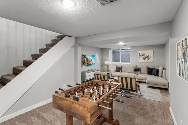 $300,000 | 520 Barrett Street South, Winsted, MN 55395