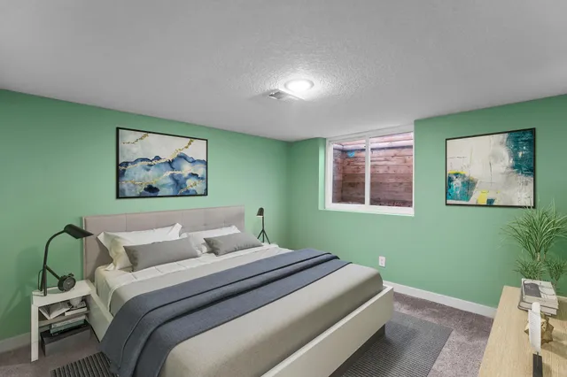 $300,000 | 520 Barrett Street South, Winsted, MN 55395