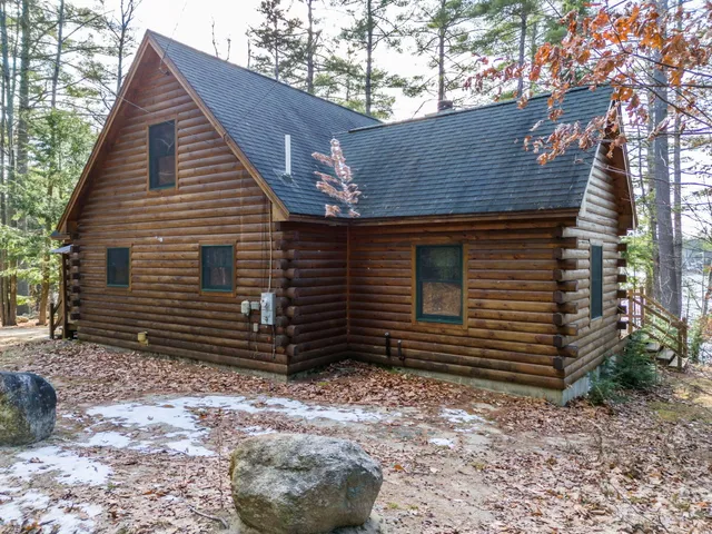 $690,000 | 77 Paradis Road, Peru, ME 04290