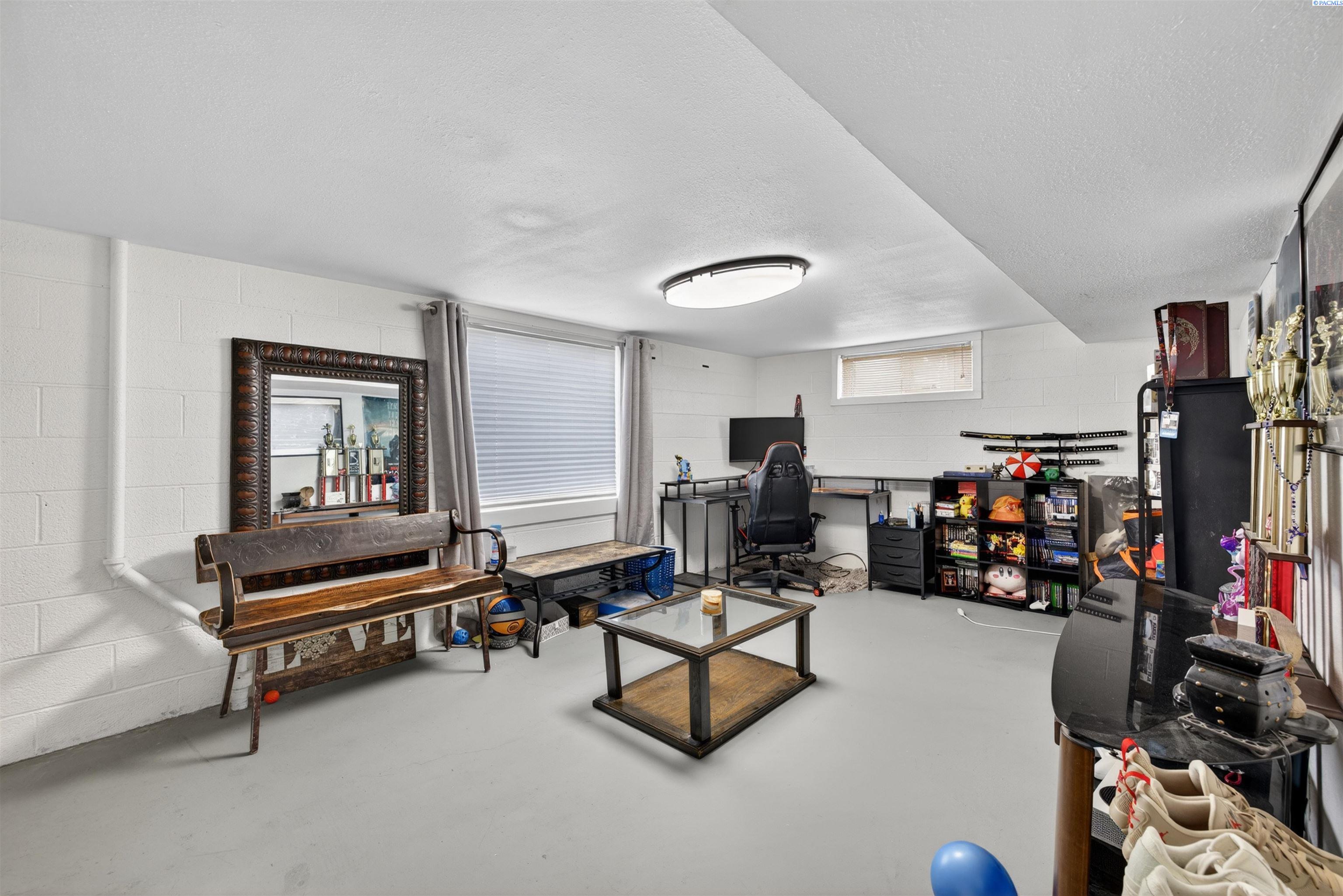 1260 Appleway Road Grandview, WA 98930 - Photo 37 of 50 Gallery Image 37