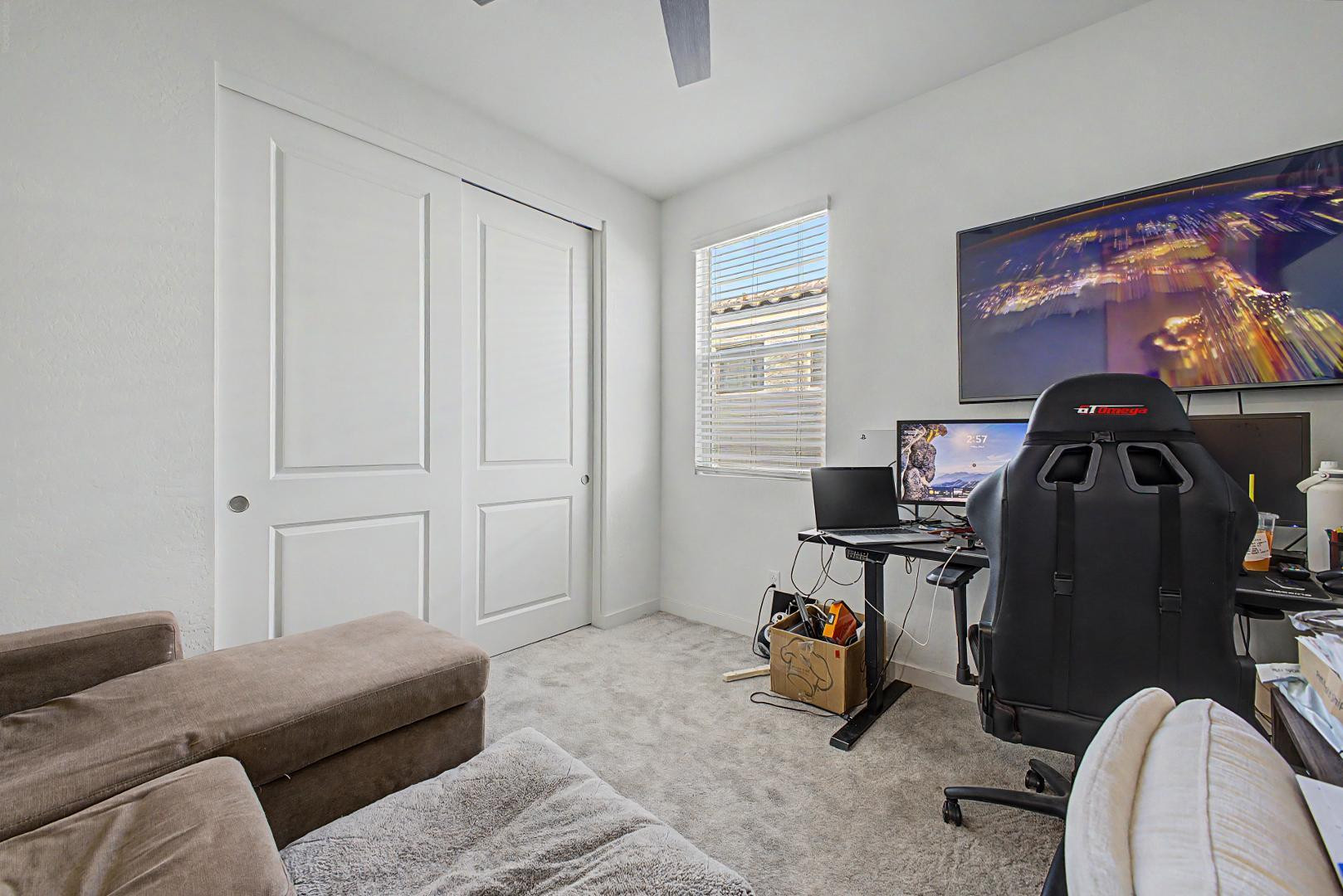 2548 West Grenadine Road Phoenix, AZ 85041 - Photo 23 of 34