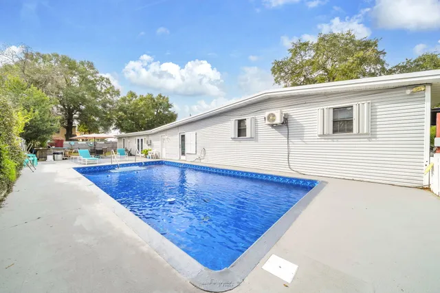 $388,000 | 111 Cedar Avenue Southwest, Fort Walton Beach, FL 32548