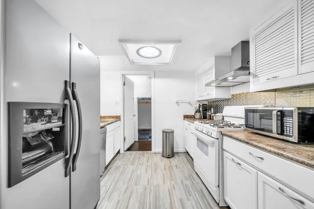 $388,000 | 111 Cedar Avenue Southwest, Fort Walton Beach, FL 32548