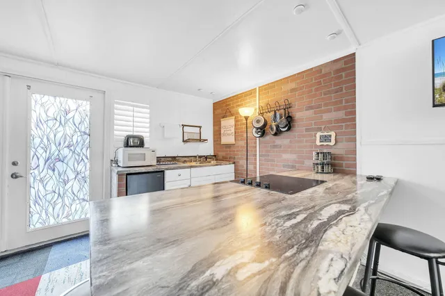 $388,000 | 111 Cedar Avenue Southwest, Fort Walton Beach, FL 32548