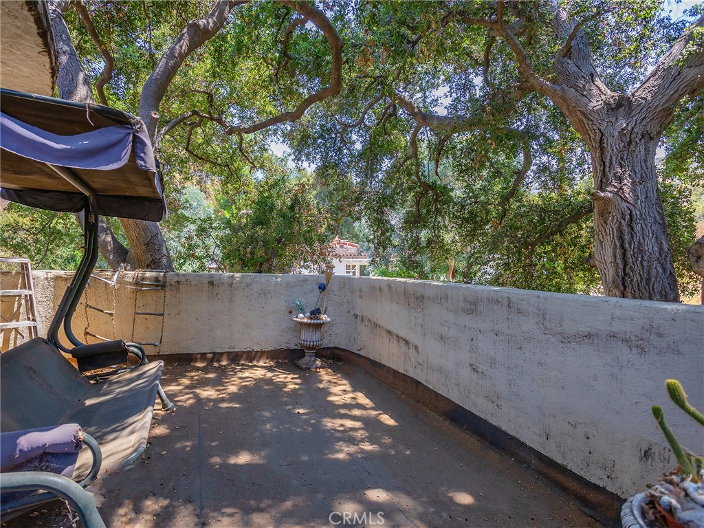 8618 La Tuna Canyon Road Sun Valley, CA 91352 - Photo 21 of 50 a view of outdoor space