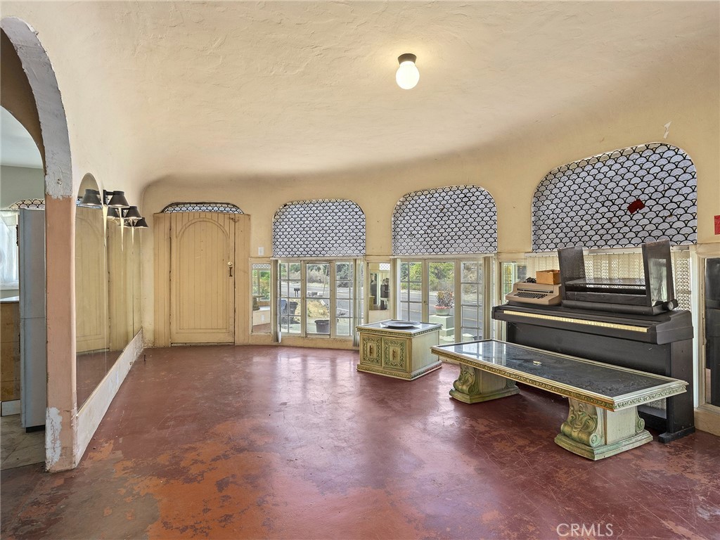 8618 La Tuna Canyon Road Sun Valley, CA 91352 - Photo 10 of 50 a view of a livingroom with furniture and staircase