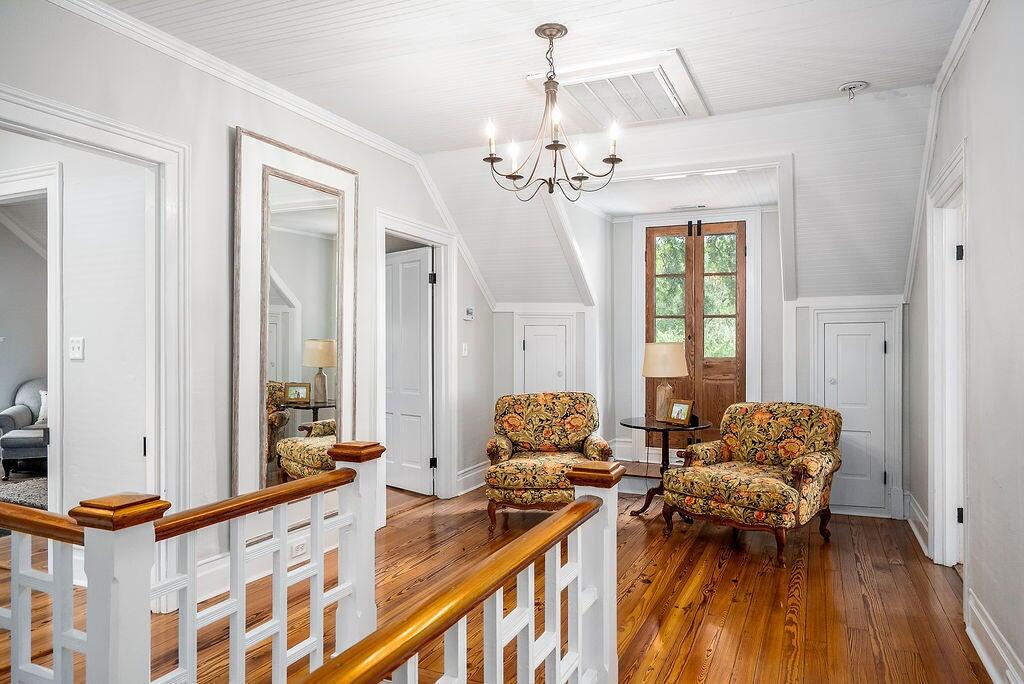 1792 Appleton Road Allendale, SC 29810 - Photo 37 of 70 2nd Level Center Hall