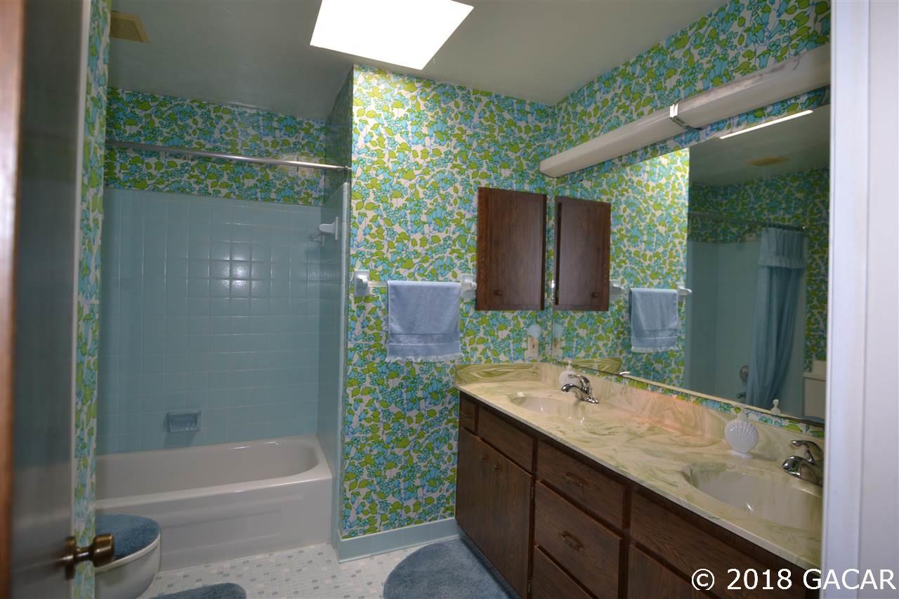1808 Southwest 88 Street Gainesville, FL 32607 - Photo 9 of 22 Gallery Image 9