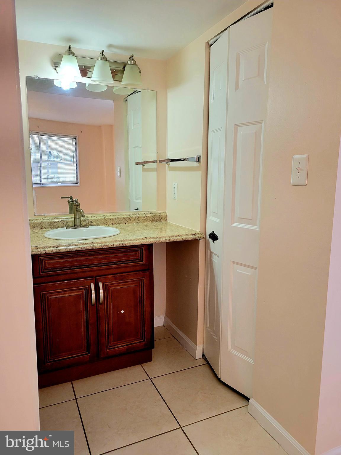 1836 Metzerott Road, Unit 624 Adelphi, MD 20783 - Photo 15 of 26 Bathroom 1