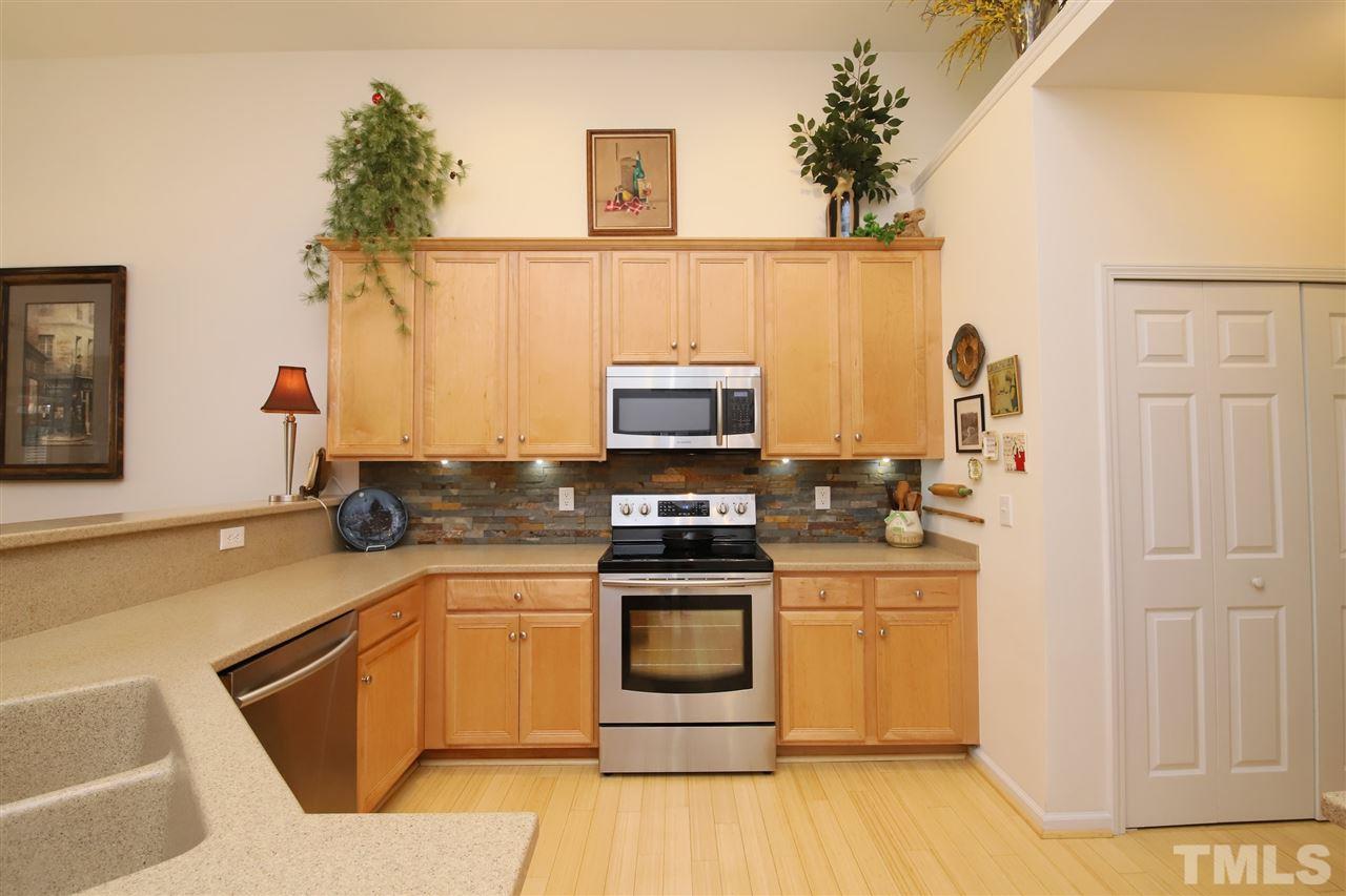 10365 Dapping Drive Raleigh, NC 27614 - Photo 6 of 30