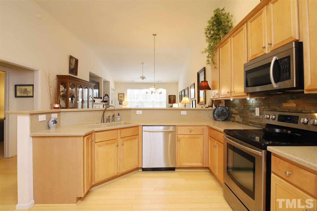 10365 Dapping Drive Raleigh, NC 27614 - Photo 7 of 30