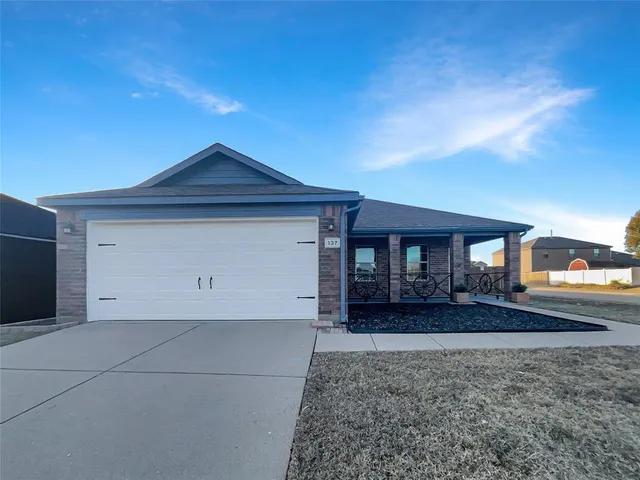 $281,000 | 137 Meadow Ridge Drive, Anna, TX 75409