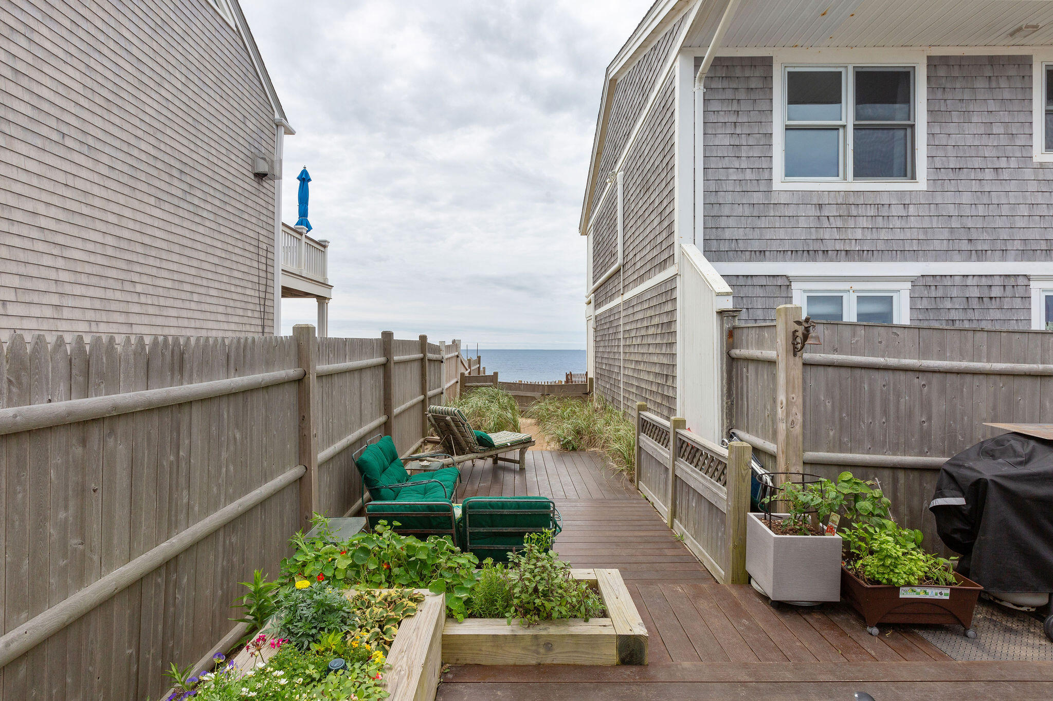 544 Shore Road, Unit 9 Truro, MA 02666 - Photo 3 of 25 544ShoreRdU9-13
