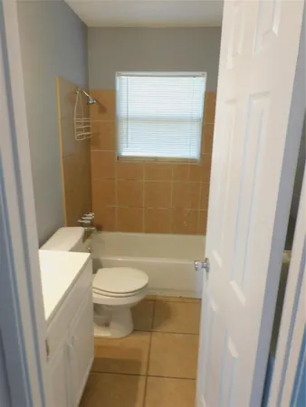 $1,450 | 3719 Meadowlake Road, Pasadena, TX 77503