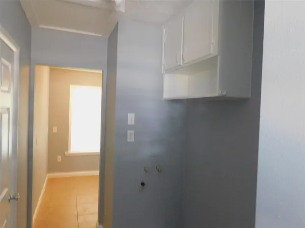 $1,450 | 3719 Meadowlake Road, Pasadena, TX 77503