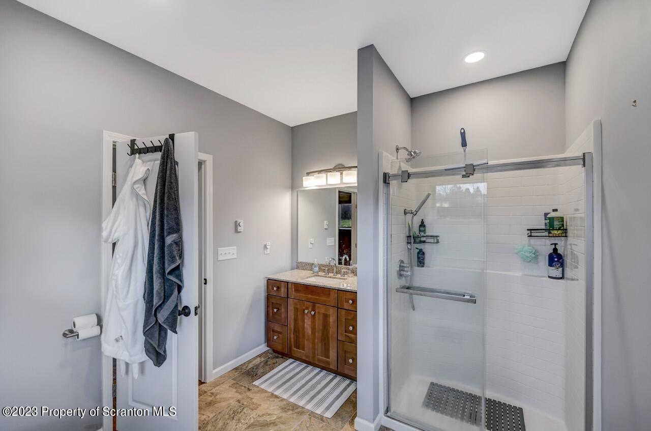 72 Joleona Drive Clarks Summit, PA 18411 - Photo 32 of 47 72 Joleona Dr 29 Large