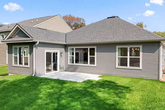 $612,407 | 10574 Mississippi Dunes Boulevard South, Cottage Grove, MN 55016
