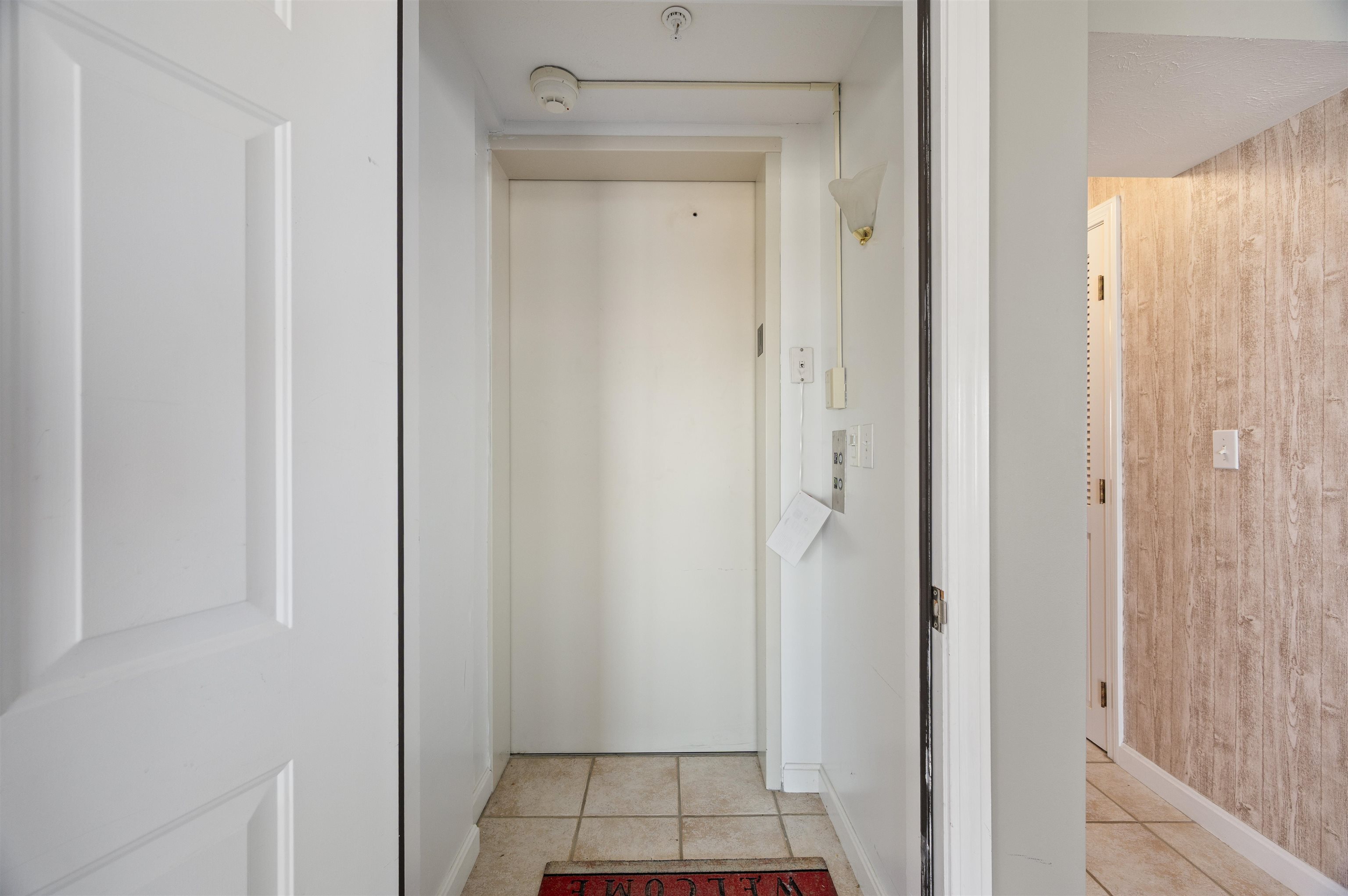 605 Ocean Boulevard, Unit 1 Hampton, NH 03842 - Photo 6 of 60