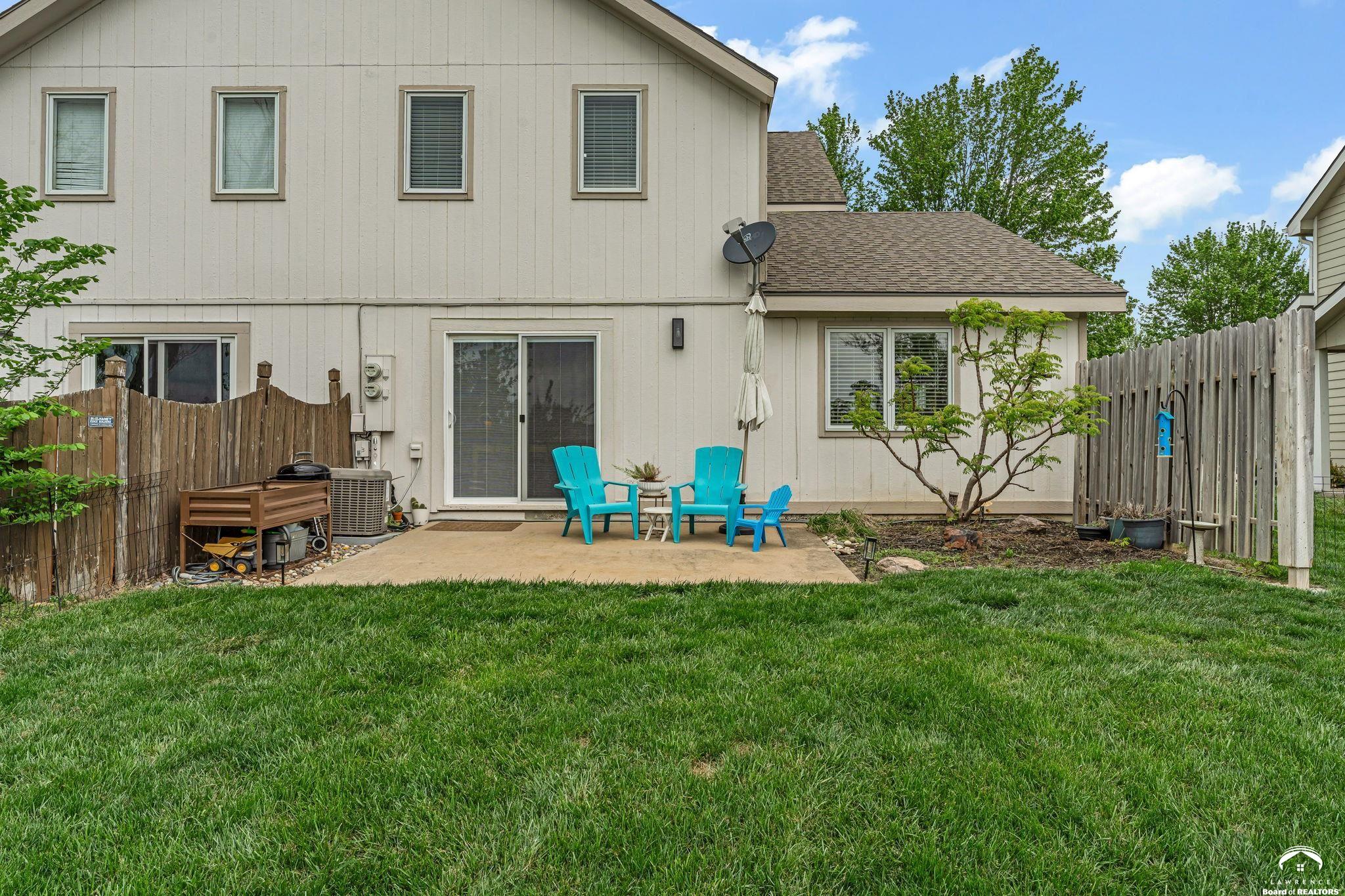 4925 Stoneback Place Lawrence, KS 66047 - Photo 31 of 37