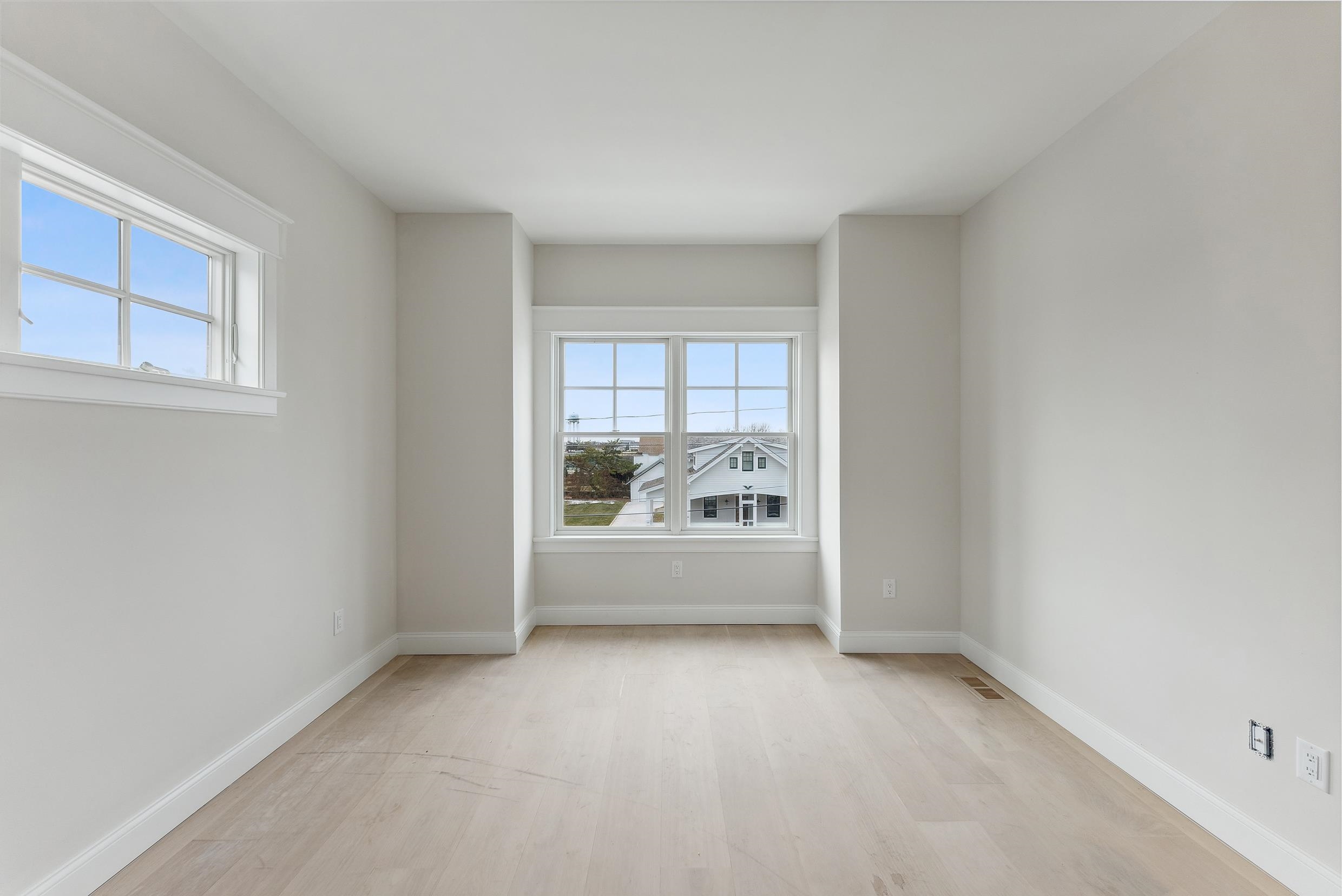 225 7th Street Avalon, NJ 08202 - Photo 17 of 37 a view of a big room with a window