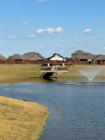 $2,350 | 465 Chase Creek Drive, Lavon, TX 75166