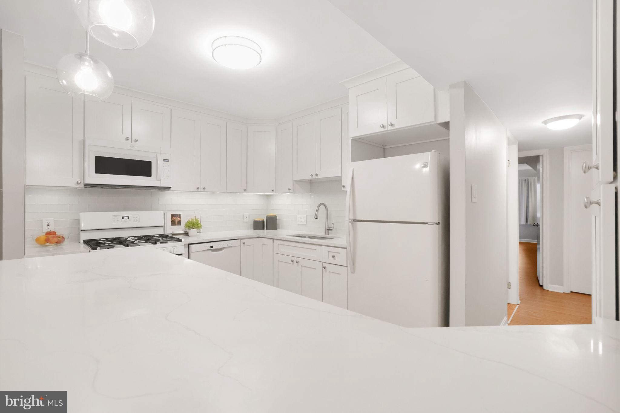 5041 7th Road South, Unit 102 Arlington, VA 22204 - Photo 14 of 40