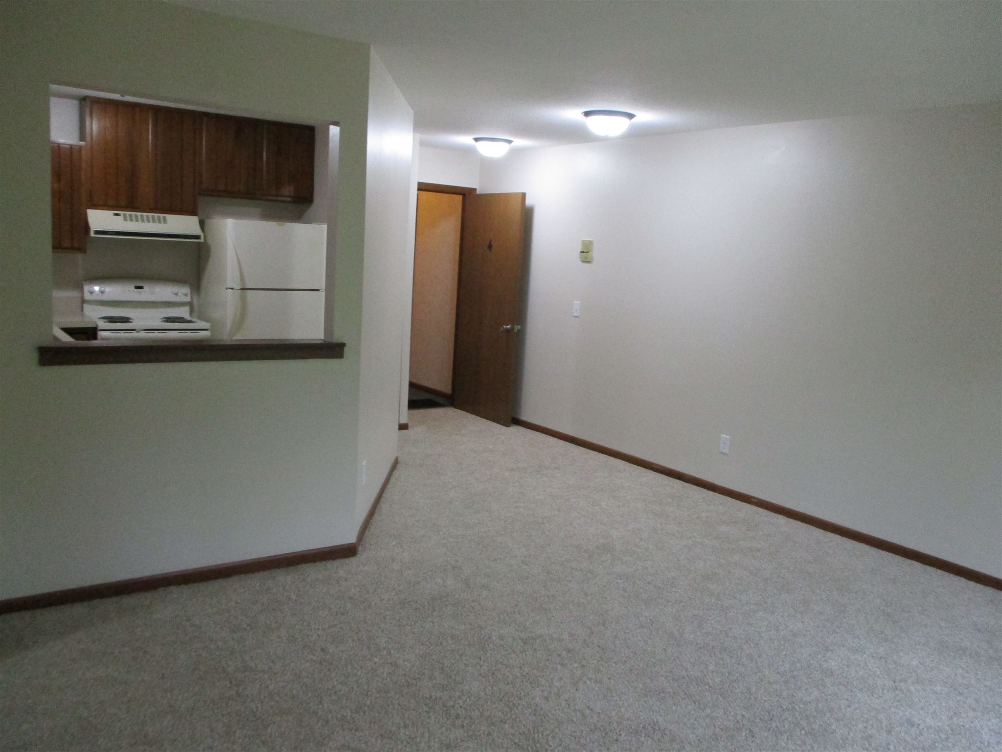 3810 Spring Street Davenport, IA 52807 - Photo 11 of 14 Gallery Image 11