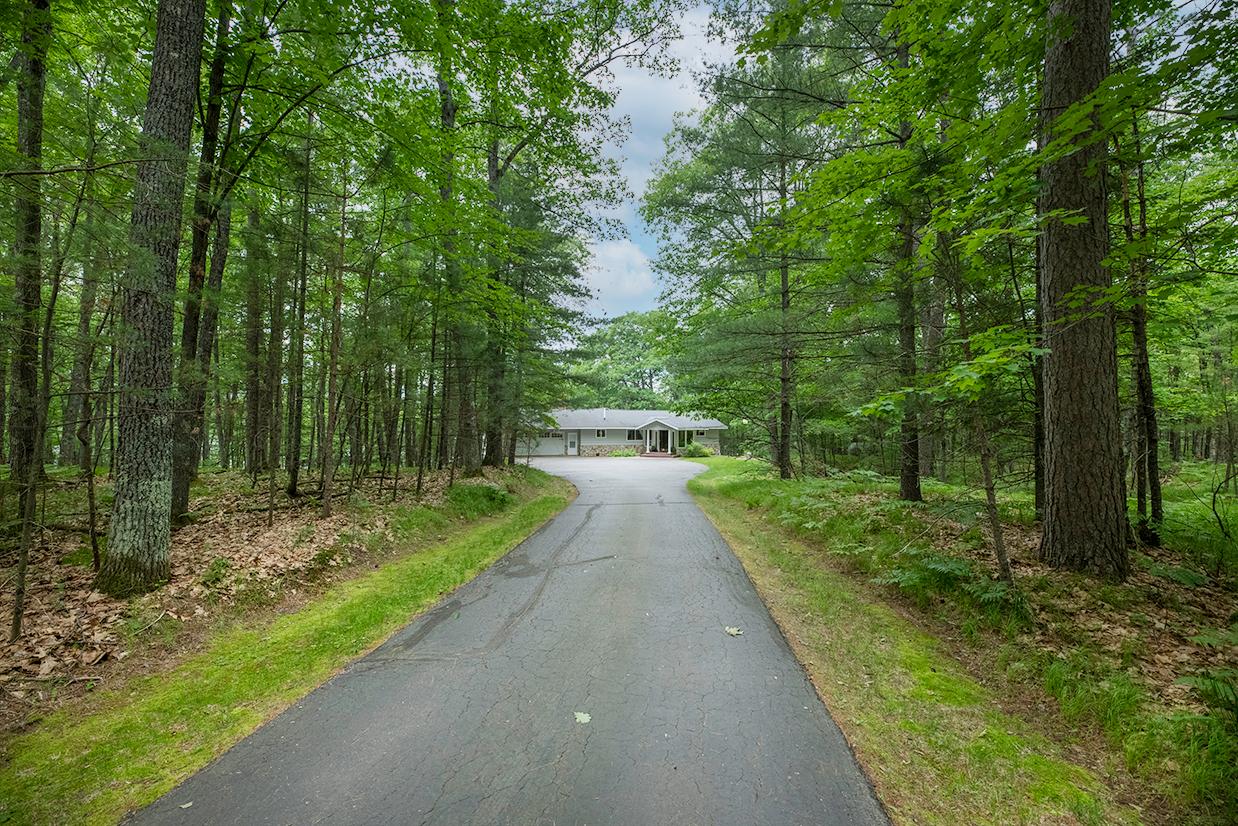 2835 Camp 12 Road Eagle River, WI 54521 - Photo 11 of 31 Gallery Image 11