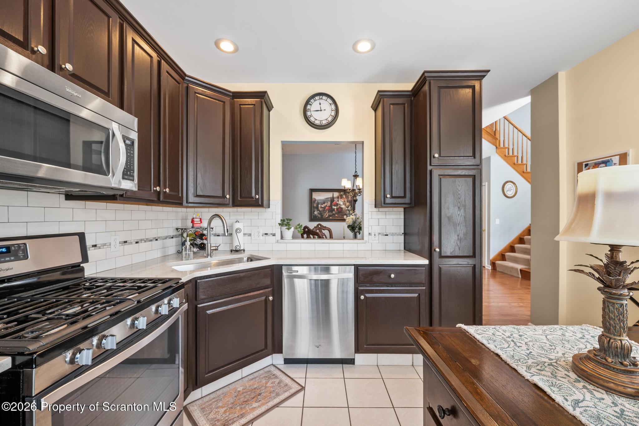 202 Thackeray Cl Moosic, PA 18507 - Photo 13 of 51 Eat In Kitchen