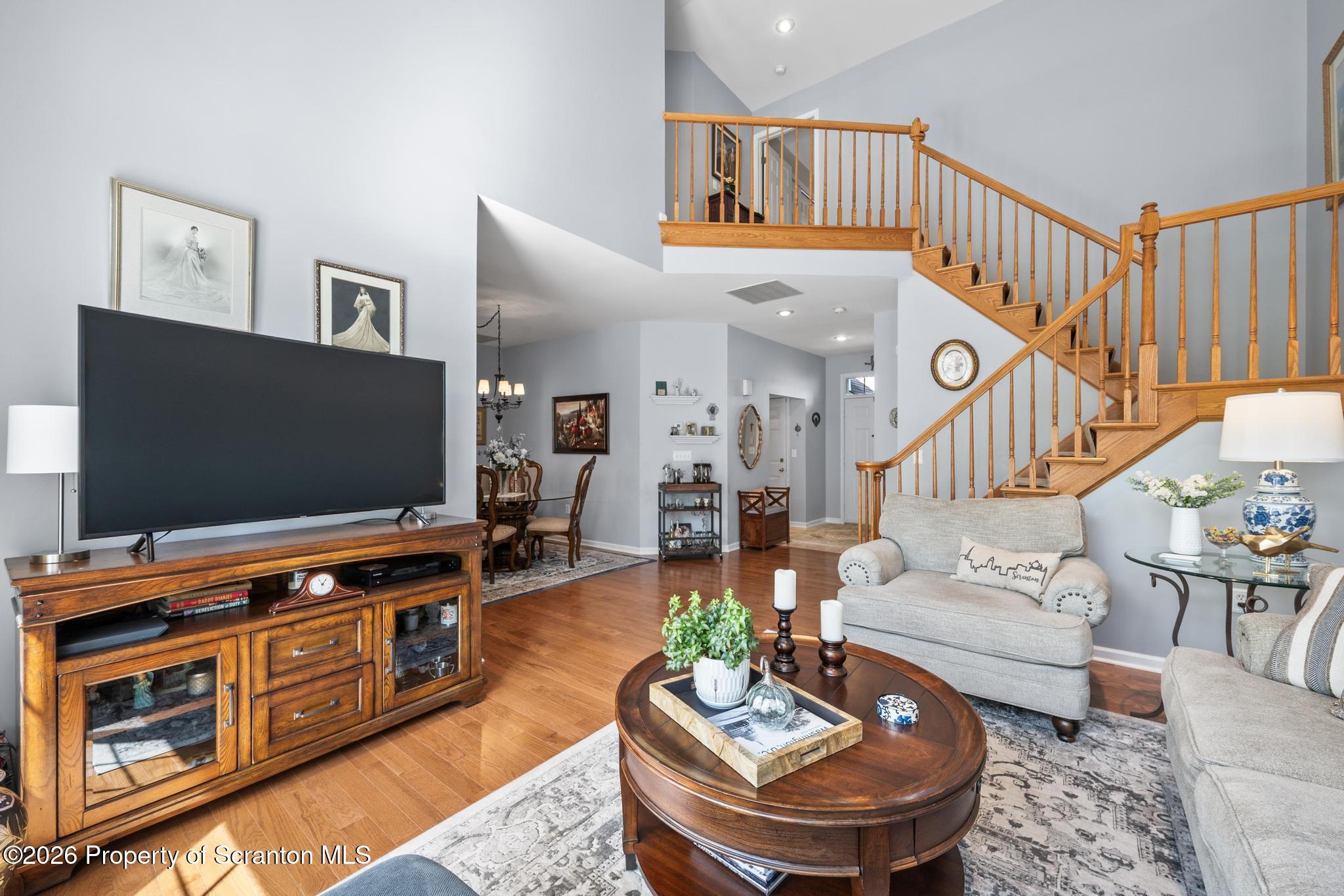 202 Thackeray Cl Moosic, PA 18507 - Photo 22 of 51 Open Central Living