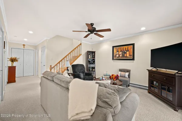 $489,000 | 202 Thackeray Cl, Moosic, PA 18507