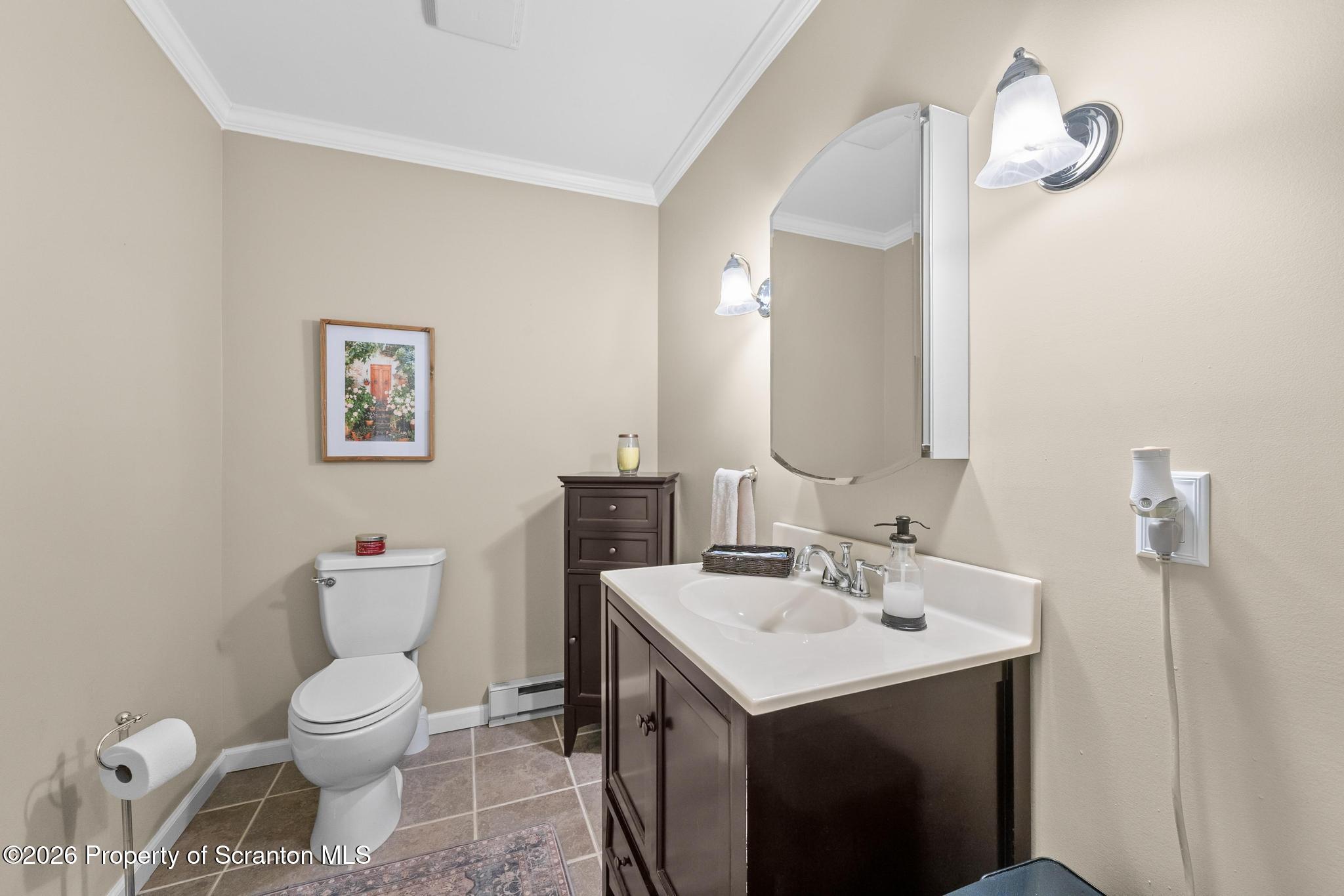 202 Thackeray Cl Moosic, PA 18507 - Photo 42 of 51 Lower Level Powder Room