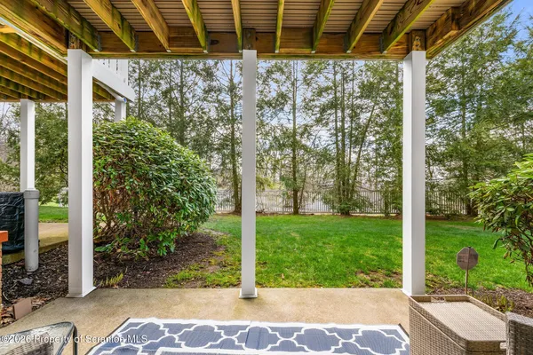 $489,000 | 202 Thackeray Cl, Moosic, PA 18507