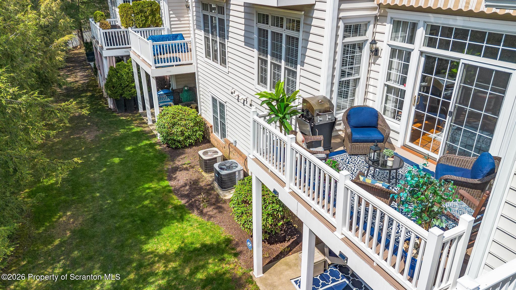 202 Thackeray Cl Moosic, PA 18507 - Photo 48 of 51 Rear of 202 Thackeray Close