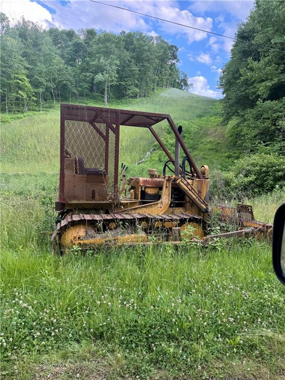 200 Shad Hollow Road Monaca, PA 15061 - Photo 32 of 34 escavator