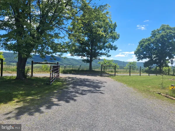 $525,000 | 2334 Ash Ruckman Road, Augusta, WV 26704